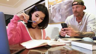 BigNaturals Roxie Sinner Come Over My Parents Arent Home Pornmz
